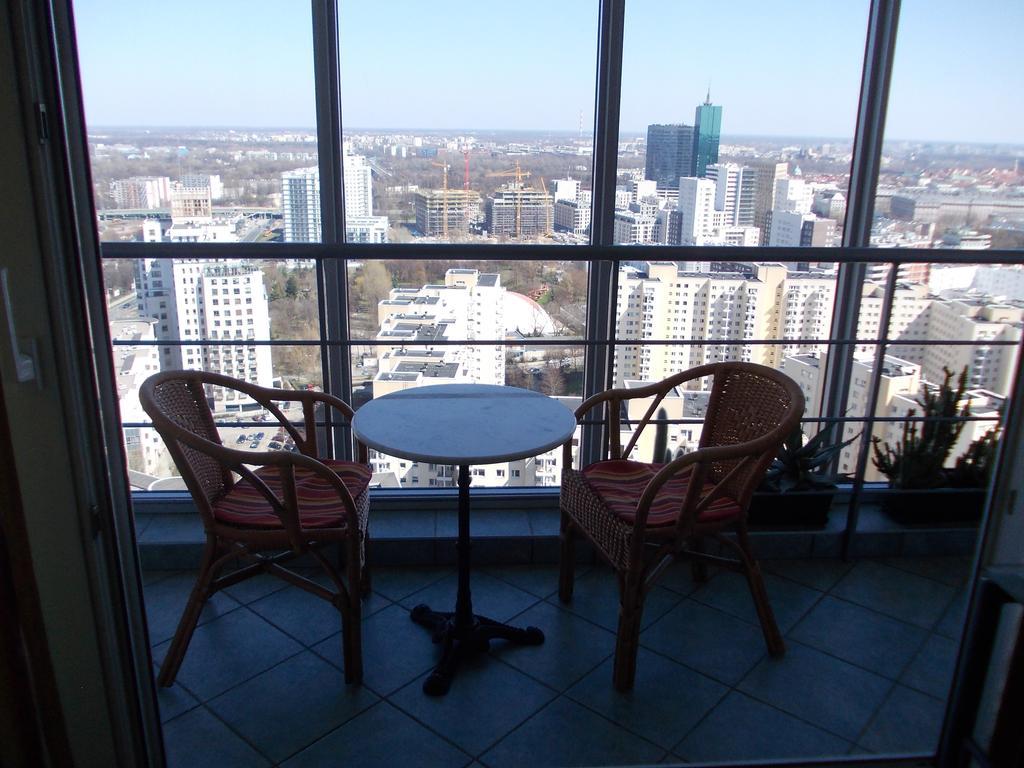 One-Bedroom Apartment,1143199990:JPEG